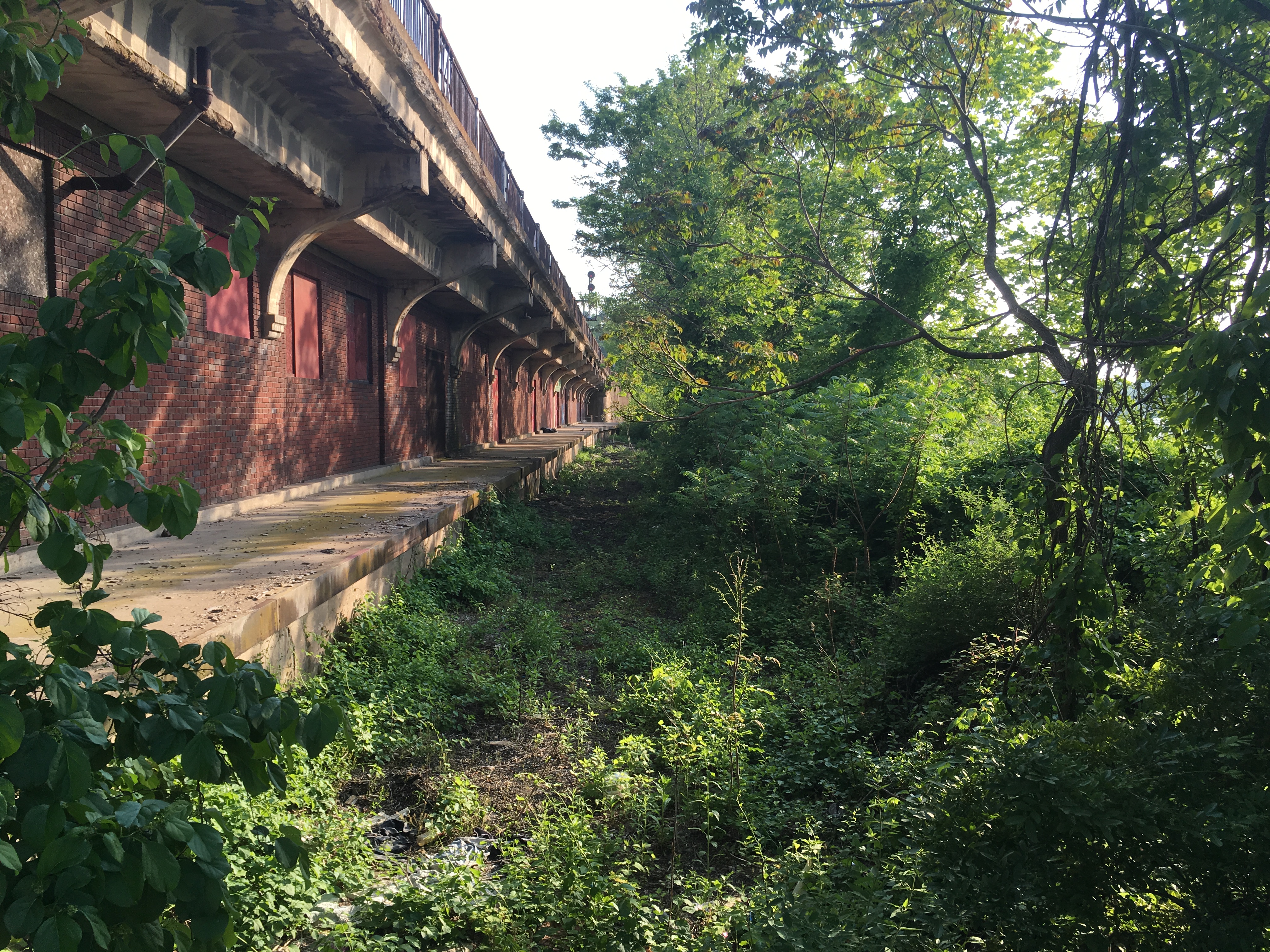 easton-train-station