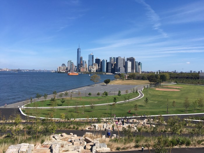 lower-manhattan-fron-gov-isjpg