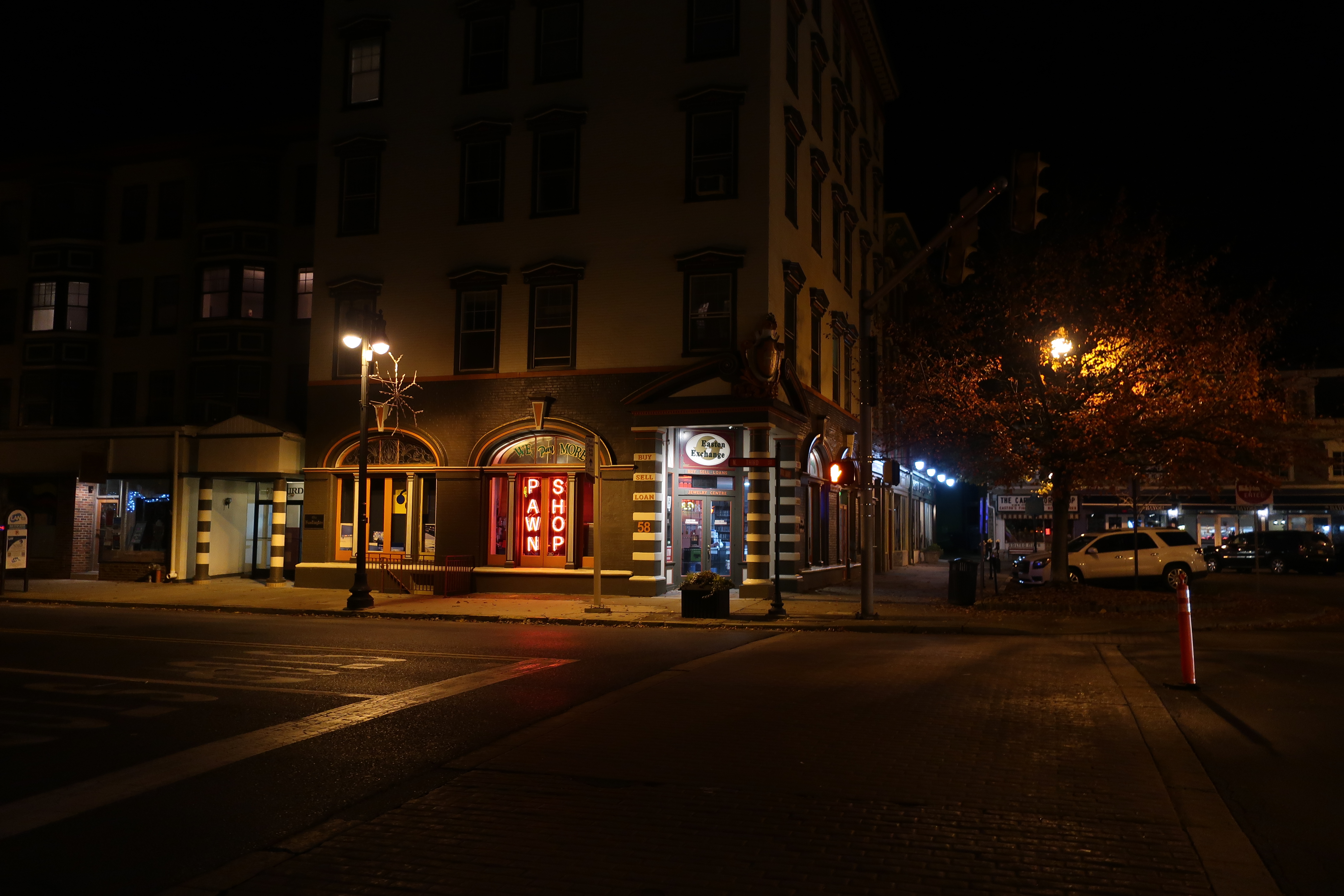 3rd St and the Circle