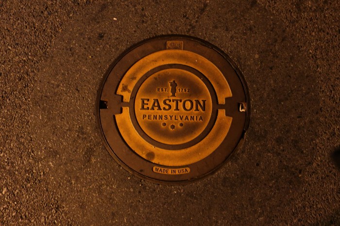 Easton Manhole Cover